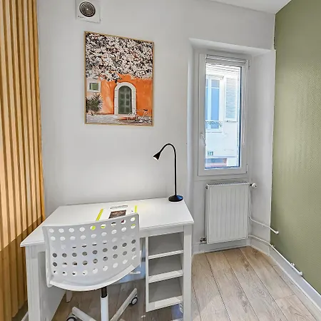 Apartment Lumineux Et Moderne *